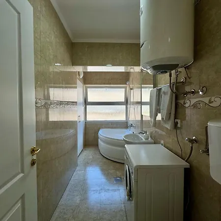 Apartment 21 Lux
